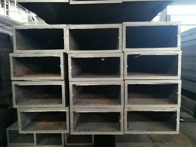 荔浦Q235冷拔方管材质特点 适用工程场景分析